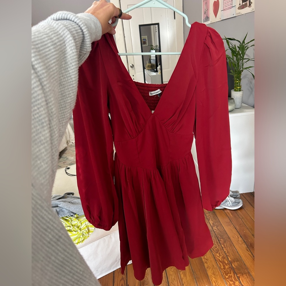 Abercrombie and Fitch red long sleeved dress